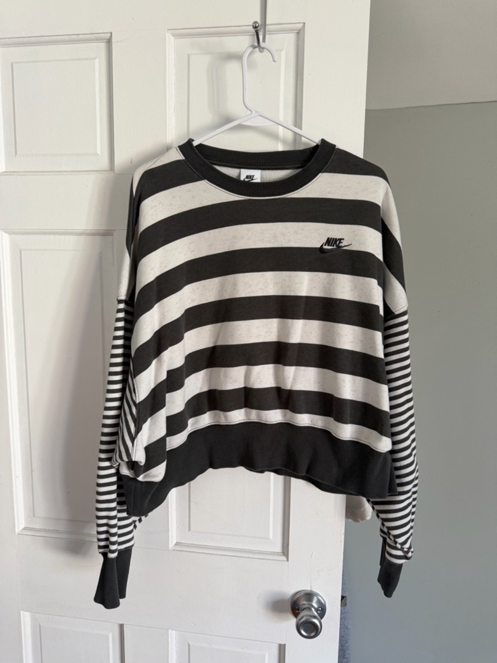 Nike gray & White Striped Cropped Sweatshirt